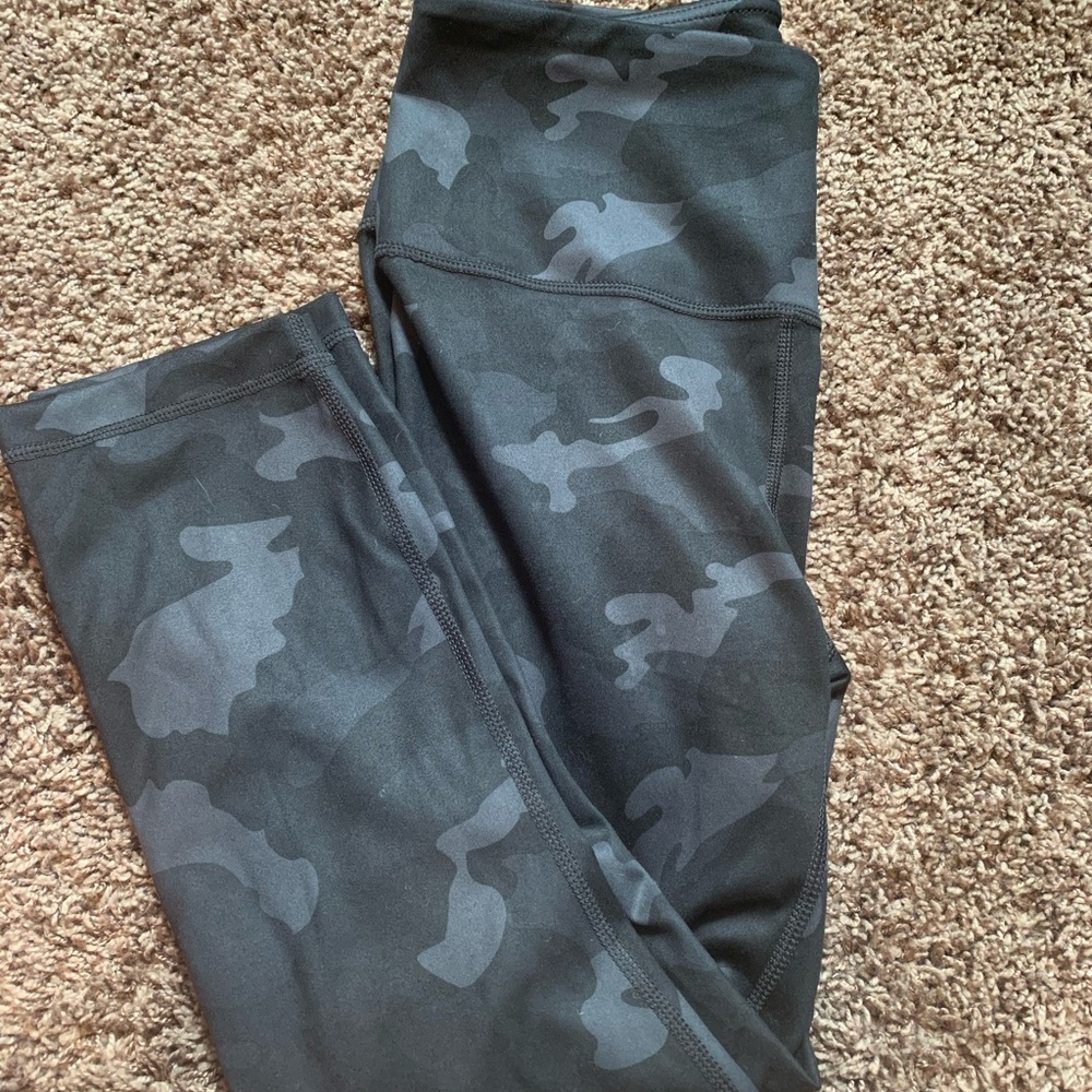 Yogalicious Camo Leggings
